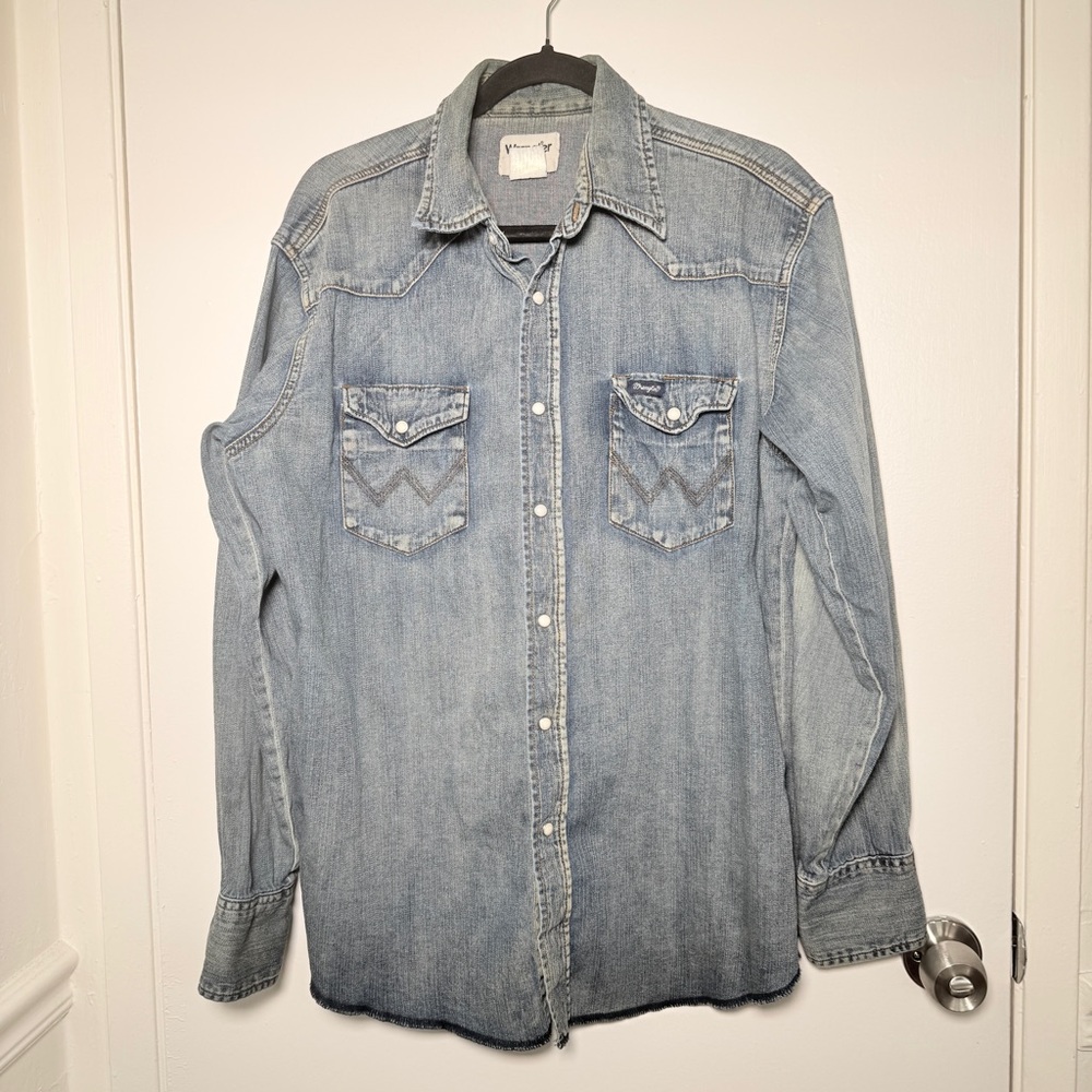 Wrangler Light Blue Denim Button-Down Shirt Large